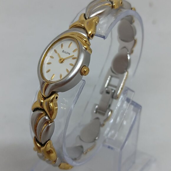 VINTAGE 1999 Bulova 98T00 Women's 17mm Gold / Silver Tone MOP Dial Quartz Watch - Picture 1 of 11